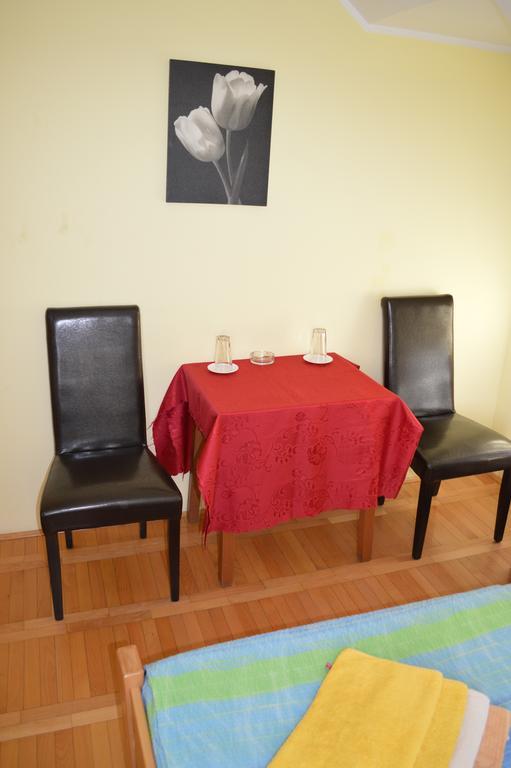 Hotel Pansion Lug Bělehrad Pokoj fotografie